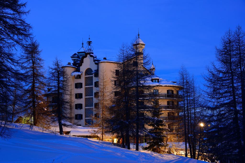 Готель Principi Di Piemonte Сестрієре Екстер'єр фото